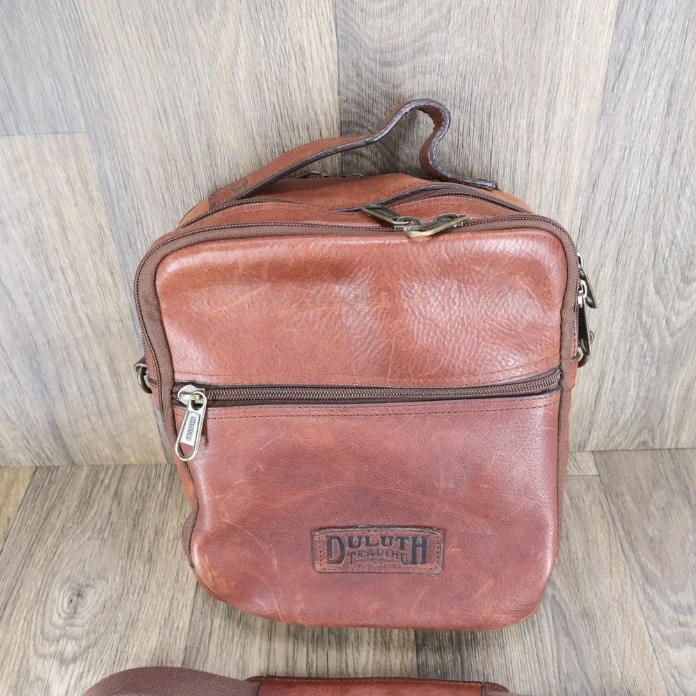 Duluth Trading Co Brown Leather Messenger Crossbody Bag Travel Utility Pouch
